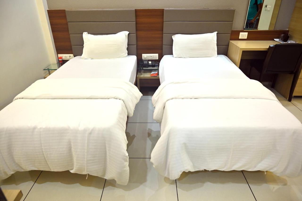 Hotel Aaram Umargām 외부 사진