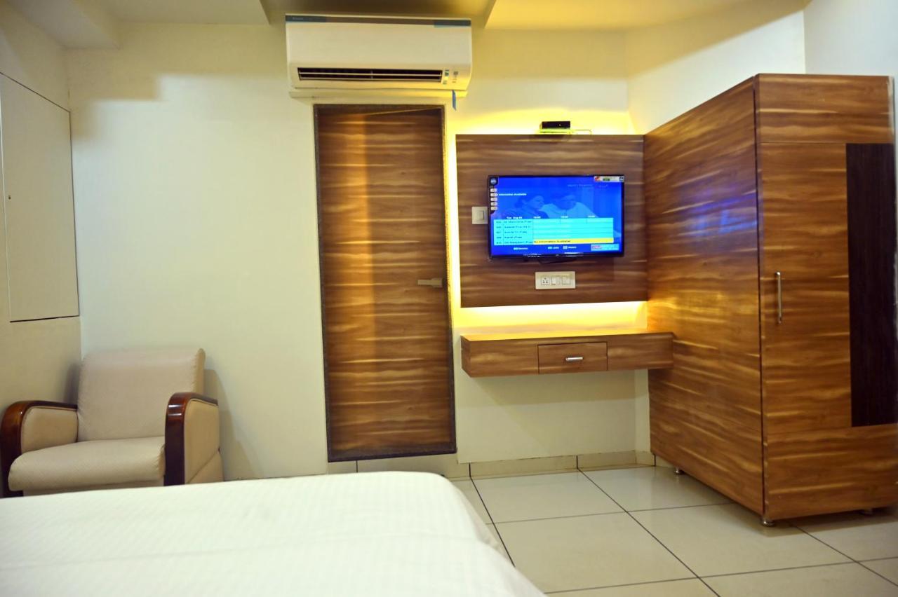 Hotel Aaram Umargām 외부 사진